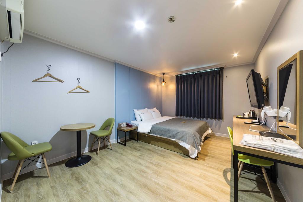 Ost Hotel Чхунчхон Экстерьер фото