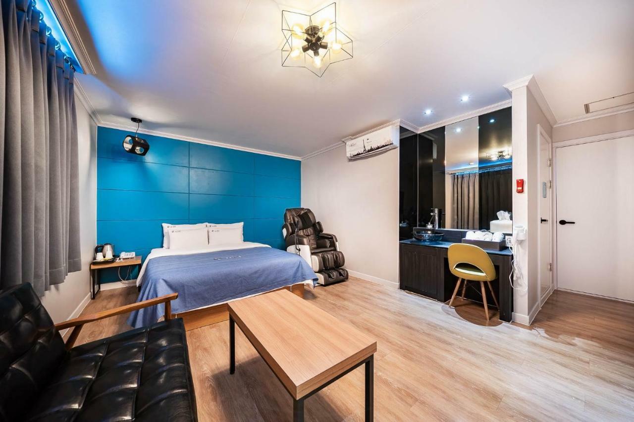 Ost Hotel Чхунчхон Экстерьер фото