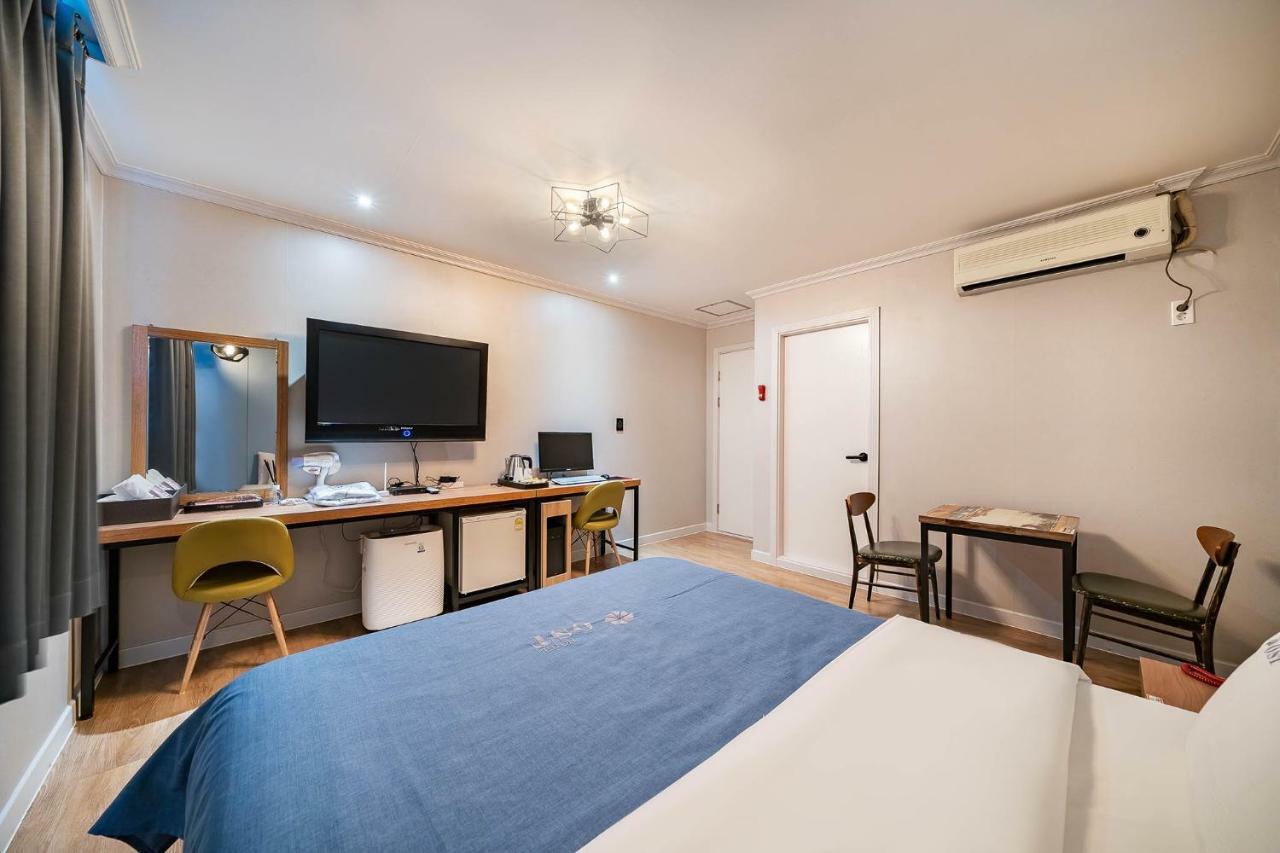 Ost Hotel Чхунчхон Экстерьер фото