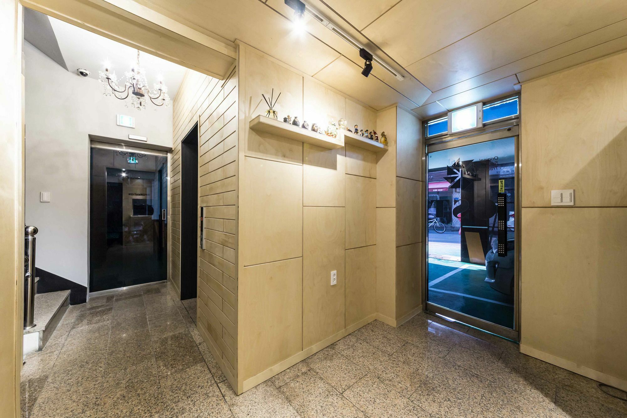 Ost Hotel Чхунчхон Экстерьер фото